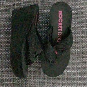 Rocket Dogs. Black Wedge Classics.          Size 6